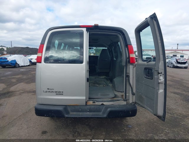 46232203 :رقم المزاد ، 1GJHG35U761248916 vin ، 2006 Gmc Savana Ls مزاد بيع