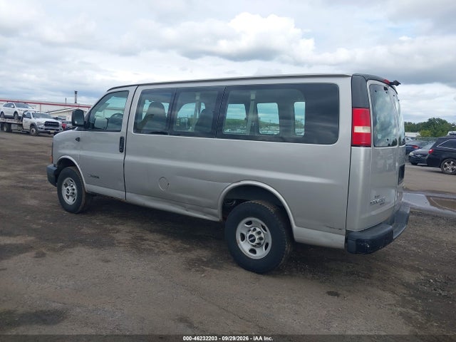 46232203 :رقم المزاد ، 1GJHG35U761248916 vin ، 2006 Gmc Savana Ls مزاد بيع