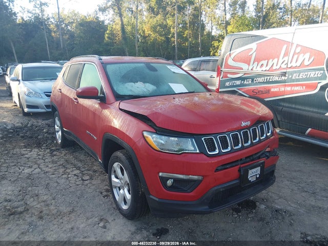 46232230 :رقم المزاد ، 3C4NJDBB5JT355839 vin ، 2018 Jeep Compass Latitude 4x4 مزاد بيع