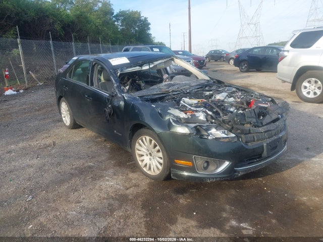 2010 Ford Fusion Hybrid მანქანა იყიდება აუქციონზე, vin: 3FADP0L37AR227826, აუქციონის ნომერი: 46232294