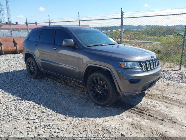 2018 Jeep Grand Cherokee Altitude 4x4 მანქანა იყიდება აუქციონზე, vin: 1C4RJFAG0JC267027, აუქციონის ნომერი: 46232311