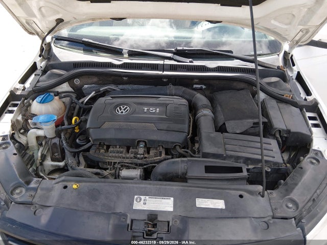46232319 :رقم المزاد ، 3VWB07AJ1EM356287 vin ، 2014 Volkswagen Jetta 1.8t Se مزاد بيع