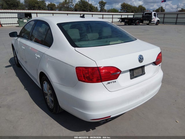 46232319 :رقم المزاد ، 3VWB07AJ1EM356287 vin ، 2014 Volkswagen Jetta 1.8t Se مزاد بيع