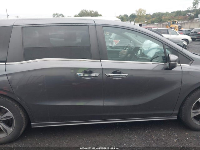Продажа на аукционе авто 2018 Honda Odyssey Touring, vin: 5FNRL6H85JB041352, номер лота: 46232336
