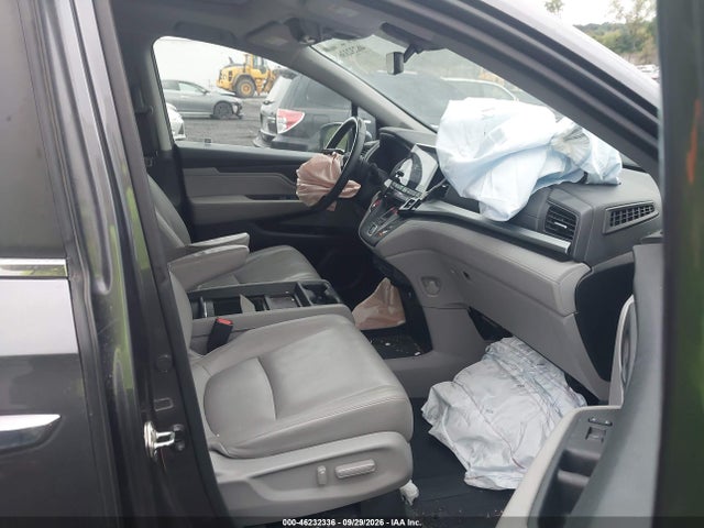 Продажа на аукционе авто 2018 Honda Odyssey Touring, vin: 5FNRL6H85JB041352, номер лота: 46232336