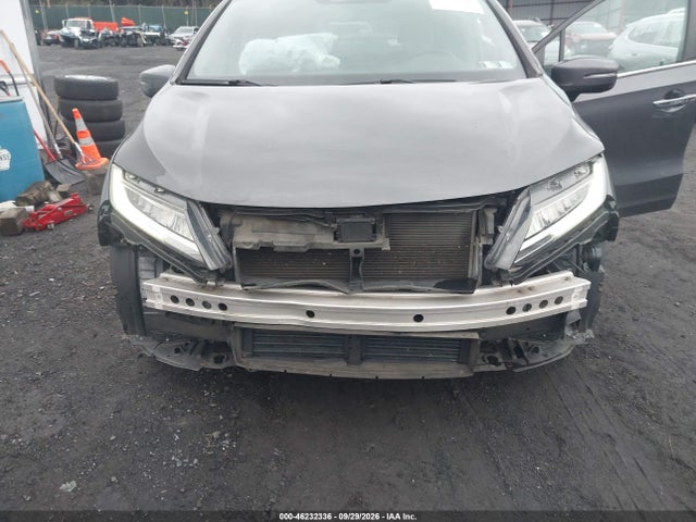 Продажа на аукционе авто 2018 Honda Odyssey Touring, vin: 5FNRL6H85JB041352, номер лота: 46232336