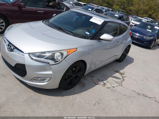 Hyundai Veloster Value Edition 2017 KMHTC6ADXHU319608 Image 2
