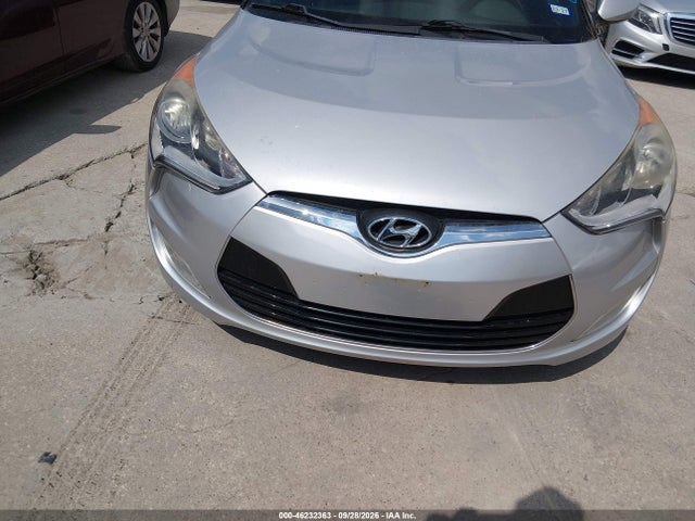 Hyundai Veloster Value Edition 2017 KMHTC6ADXHU319608 Image 6