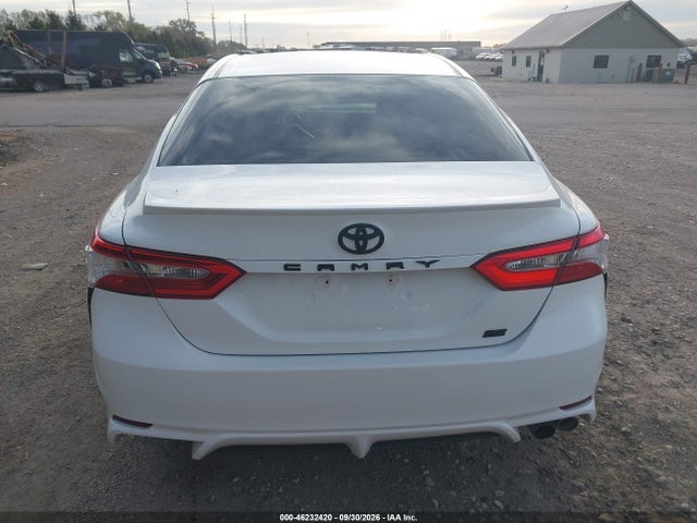 Продаж на аукціоні авто 2018 Toyota Camry Se, vin: 4T1B11HK8JU609344, номер лоту: 46232420