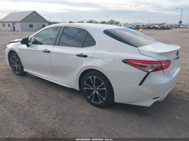 Продаж на аукціоні авто 2018 Toyota Camry Se, vin: 4T1B11HK8JU609344, номер лоту: 46232420