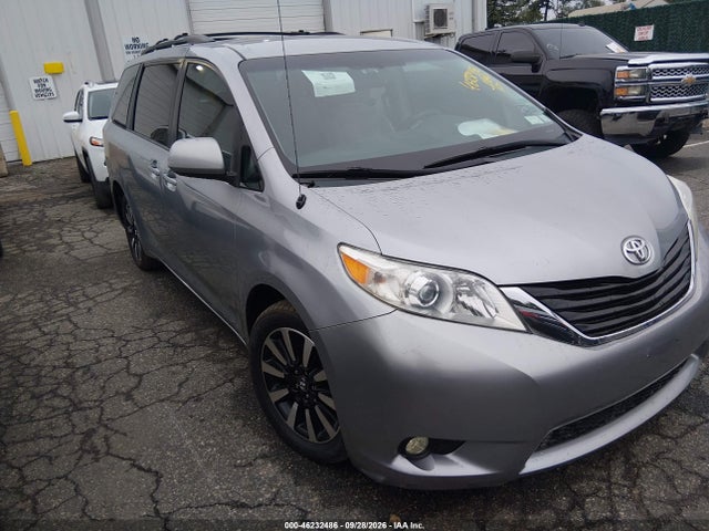 2011 Toyota Sienna Le მანქანა იყიდება აუქციონზე, vin: 5TDJK3DC3BS019310, აუქციონის ნომერი: 46232486
