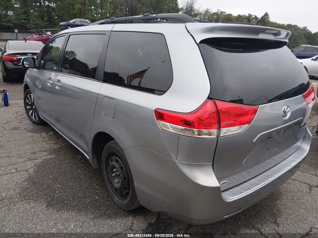 Продажа на аукционе авто 2011 Toyota Sienna Le, vin: 5TDJK3DC3BS019310, номер лота: 46232486