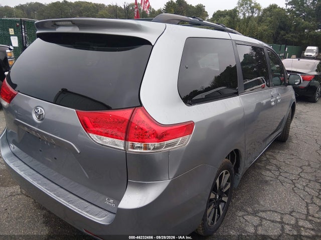 Продажа на аукционе авто 2011 Toyota Sienna Le, vin: 5TDJK3DC3BS019310, номер лота: 46232486