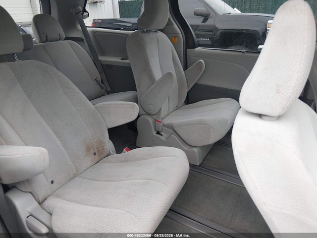 Продажа на аукционе авто 2011 Toyota Sienna Le, vin: 5TDJK3DC3BS019310, номер лота: 46232486