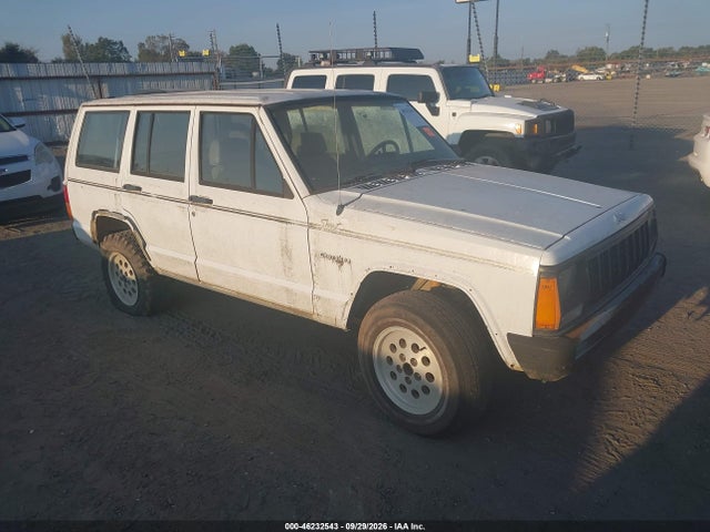 1992 Jeep Cherokee Sport მანქანა იყიდება აუქციონზე, vin: 1J4FT88S9NL207458, აუქციონის ნომერი: 46232543