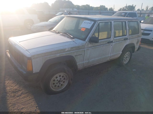 1992 Jeep Cherokee Sport მანქანა იყიდება აუქციონზე, vin: 1J4FT88S9NL207458, აუქციონის ნომერი: 46232543