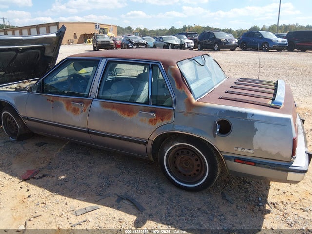 46232583 :رقم المزاد ، 1G4HP54C4LH425965 vin ، 1990 Buick Lesabre Custom مزاد بيع