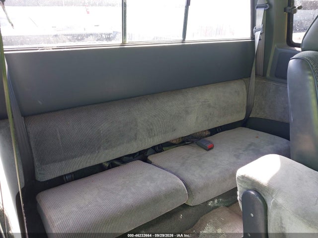 1990 Dodge Dakota მანქანა იყიდება აუქციონზე, vin: 1B7GL23X5LS613248, აუქციონის ნომერი: 46232664