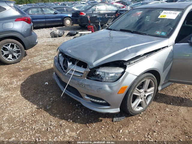 Продажа на аукционе авто 2011 Mercedes-benz C 300 Luxury 4matic/sport 4matic, vin: WDDGF8BB4BF656167, номер лота: 46232718