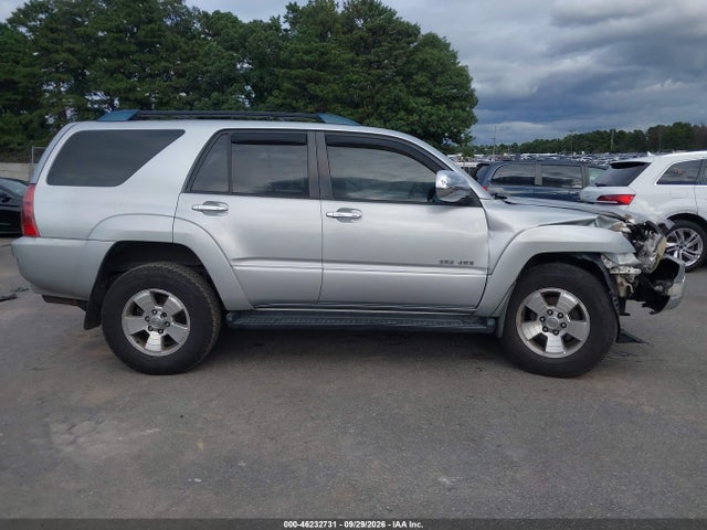 46232731 :رقم المزاد ، JTEBT14R650054808 vin ، 2005 Toyota 4runner Sr5 V8 مزاد بيع