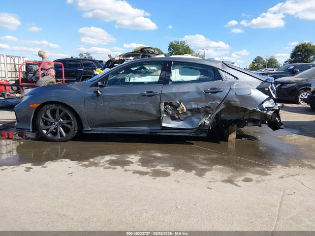 Продажа на аукционе авто 2018 Honda Civic Sport Touring, vin: SHHFK7H98JU408540, номер лота: 46232737