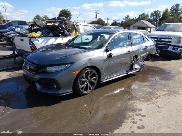 Продажа на аукционе авто 2018 Honda Civic Sport Touring, vin: SHHFK7H98JU408540, номер лота: 46232737