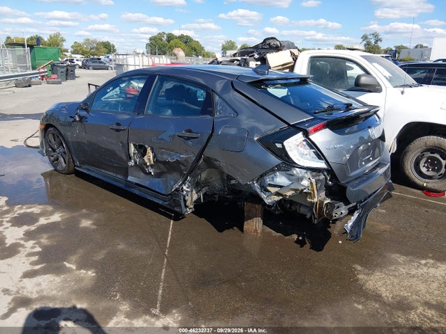 Продажа на аукционе авто 2018 Honda Civic Sport Touring, vin: SHHFK7H98JU408540, номер лота: 46232737