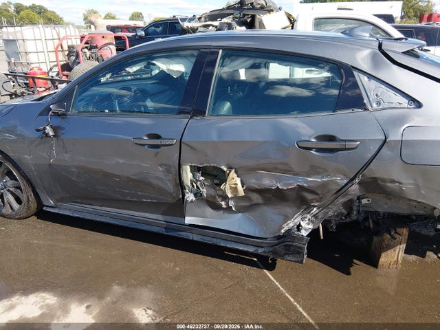 Продажа на аукционе авто 2018 Honda Civic Sport Touring, vin: SHHFK7H98JU408540, номер лота: 46232737