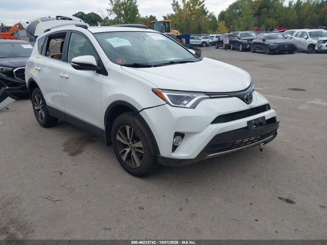 46232742 :رقم المزاد ، JTMRFREVXHJ125091 vin ، 2017 Toyota Rav4 Xle مزاد بيع