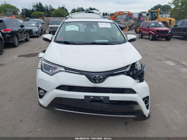 46232742 :رقم المزاد ، JTMRFREVXHJ125091 vin ، 2017 Toyota Rav4 Xle مزاد بيع