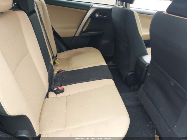 46232742 :رقم المزاد ، JTMRFREVXHJ125091 vin ، 2017 Toyota Rav4 Xle مزاد بيع