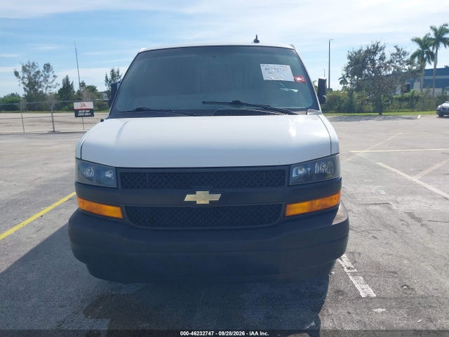Продажа на аукционе авто 2021 Chevrolet Express Cargo Rwd 2500 Regular Wheelbase Wt, vin: 1GCWGAFP9M1145697, номер лота: 46232747