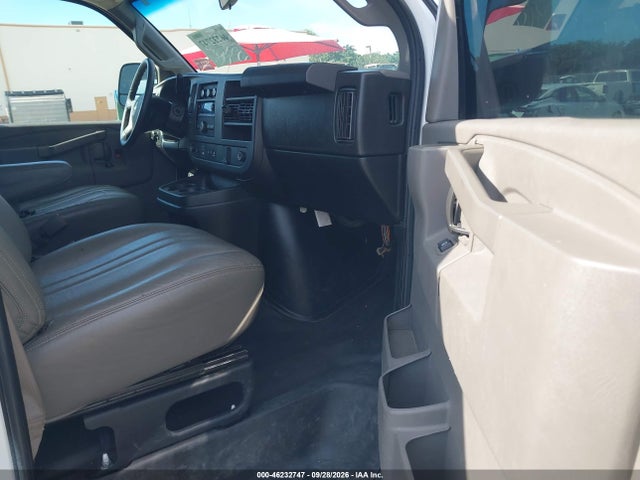 Продажа на аукционе авто 2021 Chevrolet Express Cargo Rwd 2500 Regular Wheelbase Wt, vin: 1GCWGAFP9M1145697, номер лота: 46232747