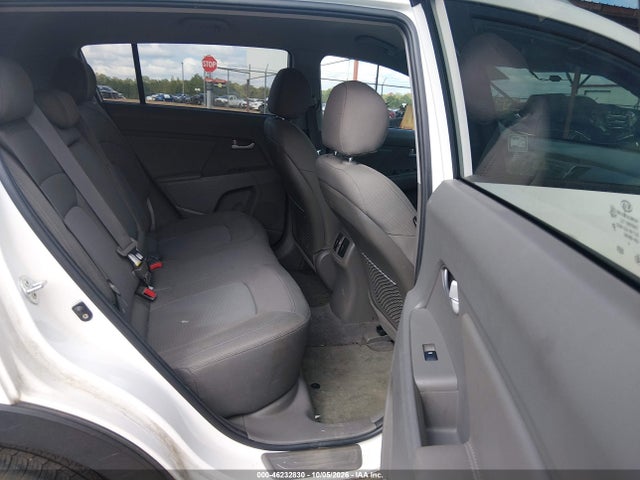 Продажа на аукционе авто 2015 Kia Sportage Lx, vin: KNDPB3AC1F7755922, номер лота: 46232830