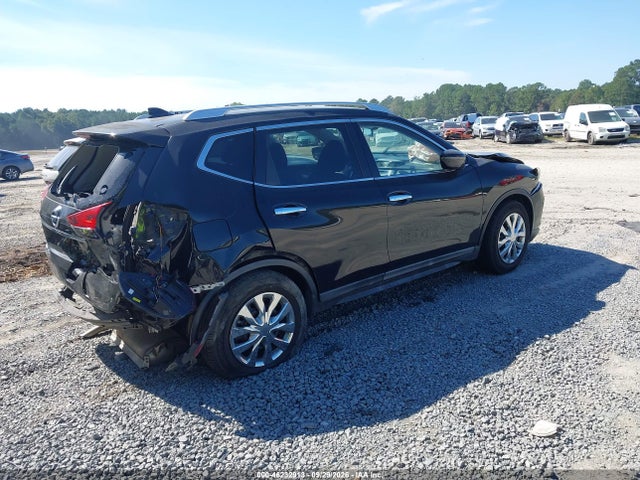 46232913 :رقم المزاد ، KNMAT2MT9HP561490 vin ، 2017 Nissan Rogue S مزاد بيع