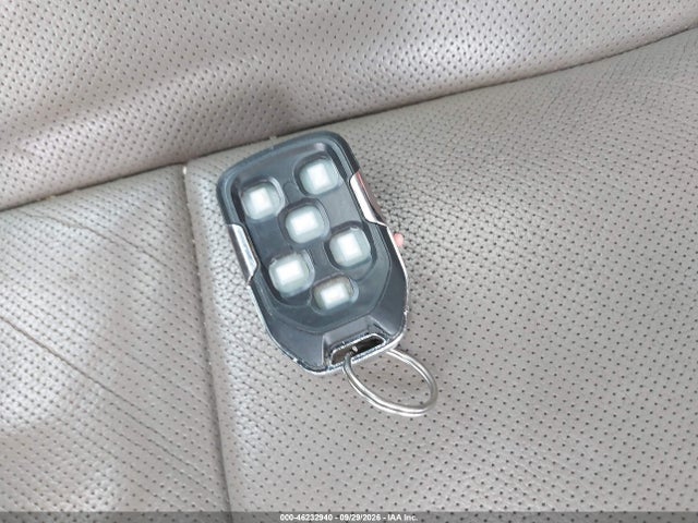 2015 Chevrolet Suburban 1500 Ltz მანქანა იყიდება აუქციონზე, vin: 1GNSKKKC6FR541815, აუქციონის ნომერი: 46232940