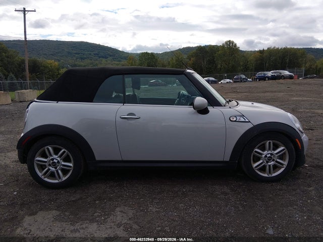 Продажа на аукционе авто 2013 Mini Convertible Cooper S, vin: WMWZP3C53DT550936, номер лота: 46232948