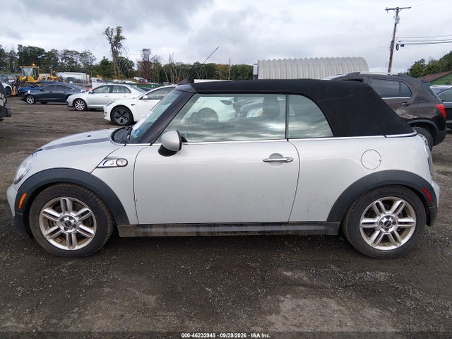 Продажа на аукционе авто 2013 Mini Convertible Cooper S, vin: WMWZP3C53DT550936, номер лота: 46232948