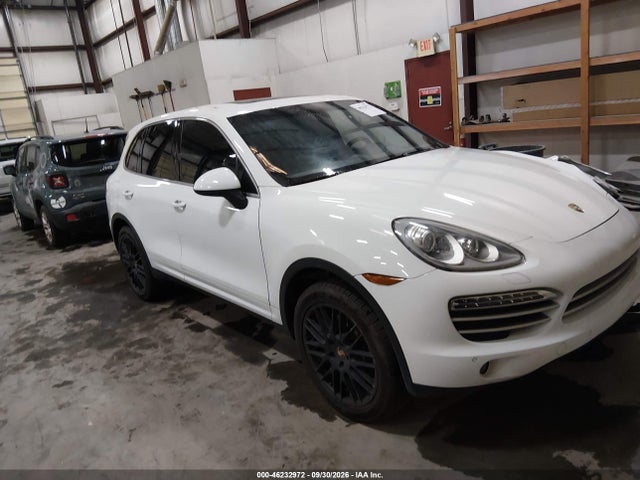 Продаж на аукціоні авто 2014 Porsche Cayenne Platinum Edition, vin: WP1AA2A24ELA07213, номер лоту: 46232972