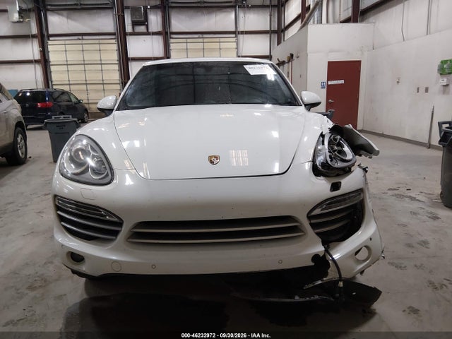 Продаж на аукціоні авто 2014 Porsche Cayenne Platinum Edition, vin: WP1AA2A24ELA07213, номер лоту: 46232972