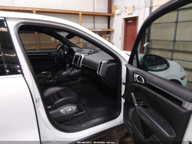 Продаж на аукціоні авто 2014 Porsche Cayenne Platinum Edition, vin: WP1AA2A24ELA07213, номер лоту: 46232972