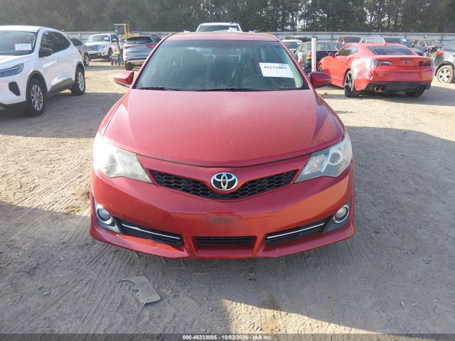 2014 Toyota Camry Se მანქანა იყიდება აუქციონზე, vin: 4T1BF1FK9EU817601, აუქციონის ნომერი: 46233005