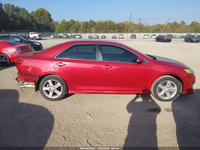 2014 Toyota Camry Se მანქანა იყიდება აუქციონზე, vin: 4T1BF1FK9EU817601, აუქციონის ნომერი: 46233005