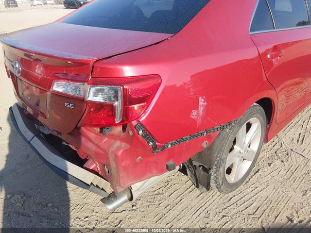 2014 Toyota Camry Se მანქანა იყიდება აუქციონზე, vin: 4T1BF1FK9EU817601, აუქციონის ნომერი: 46233005