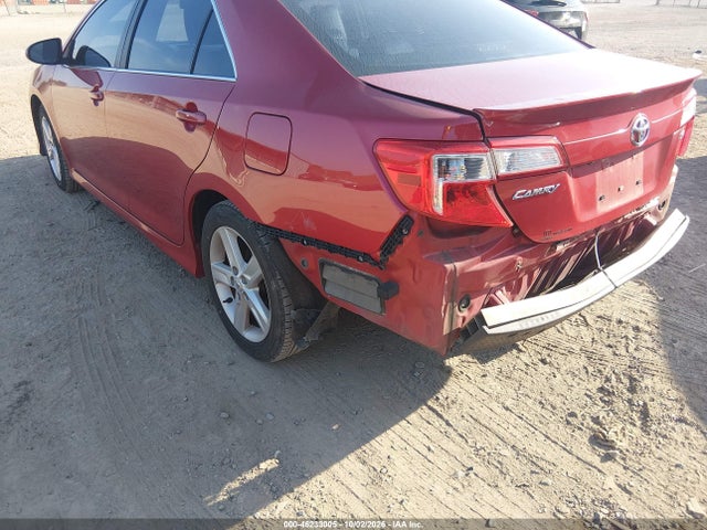 2014 Toyota Camry Se მანქანა იყიდება აუქციონზე, vin: 4T1BF1FK9EU817601, აუქციონის ნომერი: 46233005