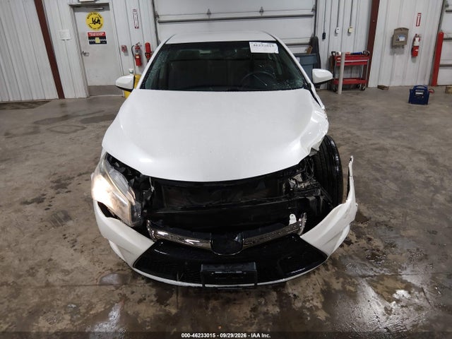 46233015 :رقم المزاد ، 4T1BF1FK2GU251994 vin ، 2016 Toyota Camry Se مزاد بيع