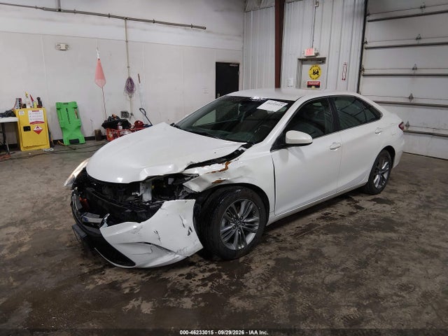 46233015 :رقم المزاد ، 4T1BF1FK2GU251994 vin ، 2016 Toyota Camry Se مزاد بيع