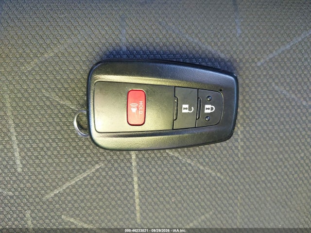 46233021 :رقم المزاد ، 2T3W1RFV7NC199485 vin ، 2022 Toyota Rav4 Xle مزاد بيع