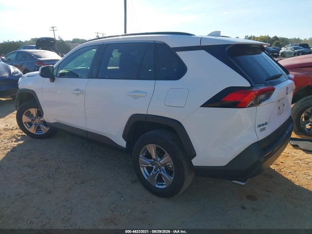 46233021 :رقم المزاد ، 2T3W1RFV7NC199485 vin ، 2022 Toyota Rav4 Xle مزاد بيع