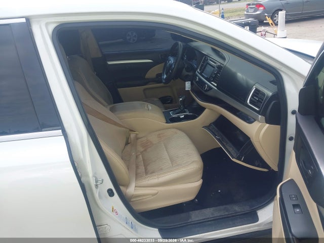 2014 Toyota Highlander Le Plus V6 მანქანა იყიდება აუქციონზე, vin: 5TDBKRFH7ES043629, აუქციონის ნომერი: 46233033